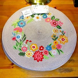 Nordstrom 4 Piece Floral Placement Set NWT